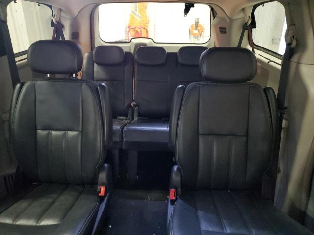 Photo 10 from auction – 2010 CHRYSLER TOWN & COU with VIN 2A4RR8DX0AR495739