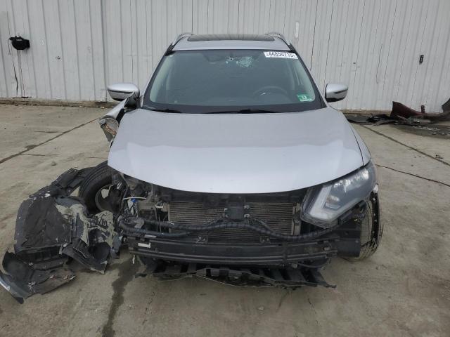 Photo 5 from auction – 2017 NISSAN ROGUE SV with VIN 5N1AT2MV6HC848595