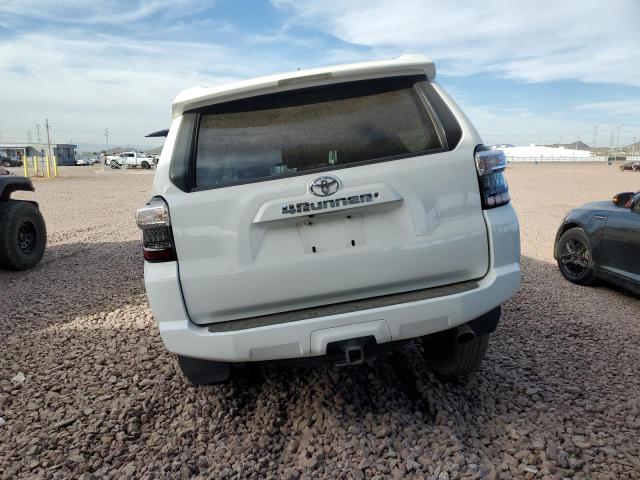 Photo 6 from auction – 2018 TOYOTA 4RUNNER SR with VIN JTEBU5JRXJ5529091