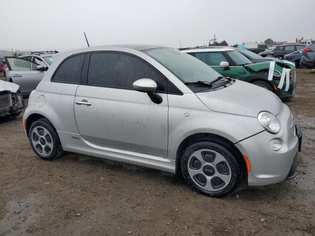 Photo 4 from auction – 2014 FIAT 500 ELECTR with VIN 3C3CFFGE8ET172792