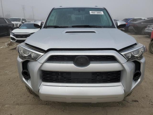 Photo 5 from auction – 2023 TOYOTA 4RUNNER SR with VIN JTEEU5JR7P5290010