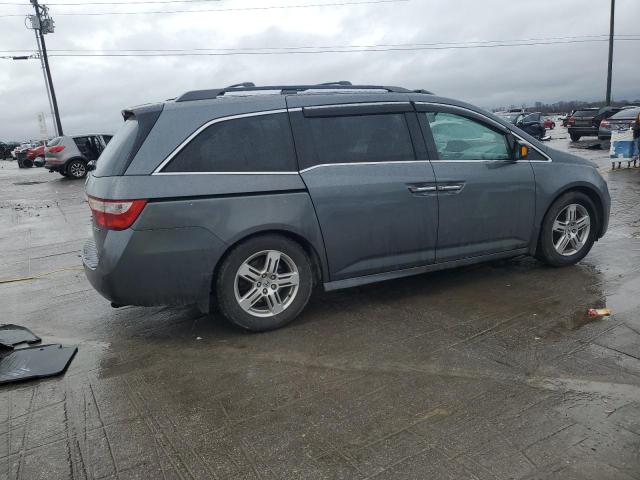 Photo 3 from auction – 2011 HONDA ODYSSEY TO with VIN 5FNRL5H94BB014986