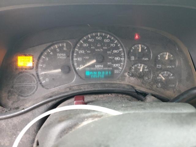 Photo 9 from auction – 2002 CHEVROLET SILVERADO with VIN 2GCEC19V621396749