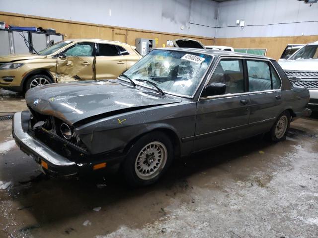 BMW 528 E AUTO 1985 with VIN WBADK8306F9657781 - Photo from auction