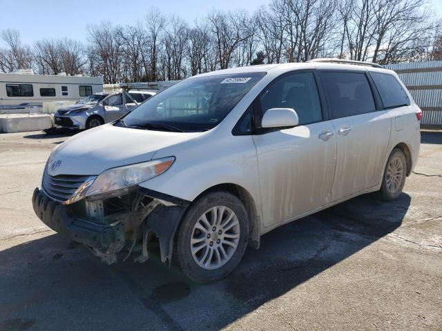 TOYOTA SIENNA XLE 2016 with VIN 5TDYK3DC5GS763738 - Photo from auction