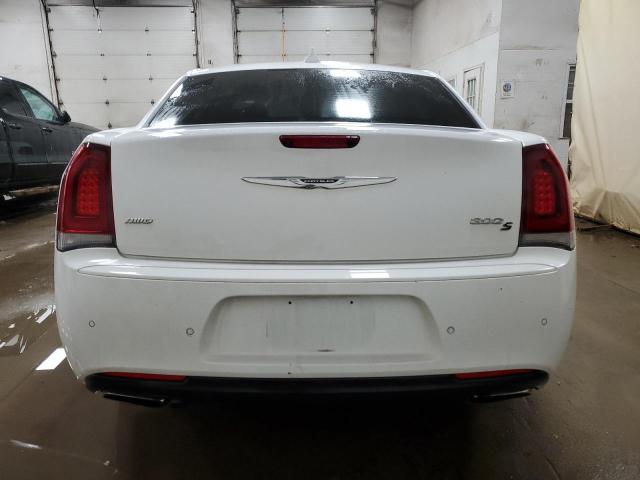 Photo 6 from auction – 2017 CHRYSLER 300 S with VIN 2C3CCAGG0HH542479