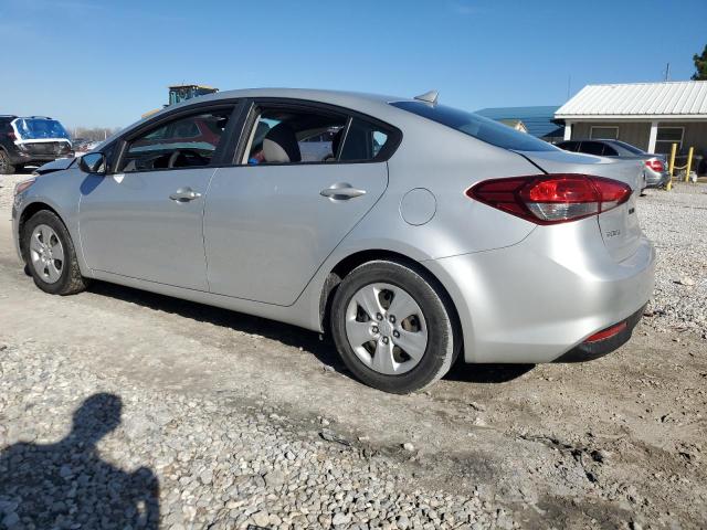 Photo 2 from auction – 2017 KIA FORTE LX with VIN 3KPFK4A71HE111070