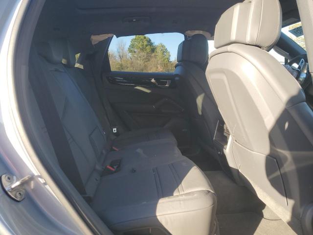 Photo 11 from auction – 2022 PORSCHE CAYENNE with VIN WP1AA2AY4NDA06688