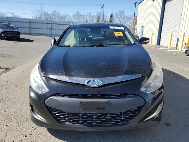 Photo 5 from auction – 2012 HYUNDAI SONATA HYB with VIN KMHEC4A43CA035115