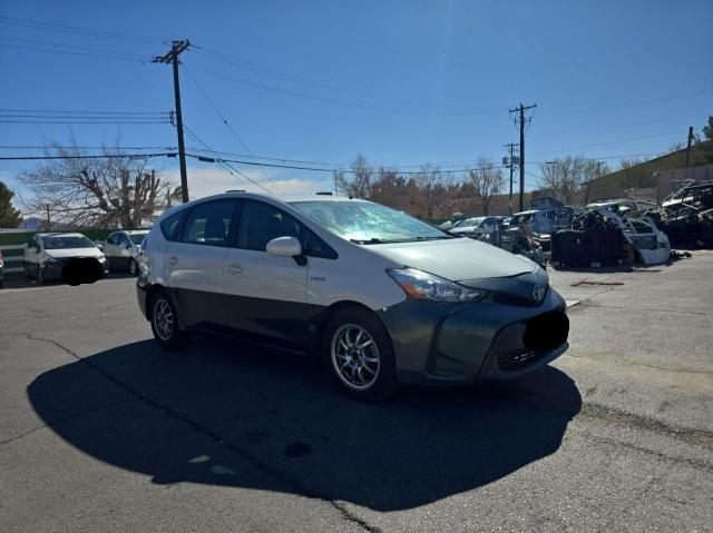 Photo 1 from auction – 2015 TOYOTA PRIUS V with VIN JTDZN3EU0FJ027613