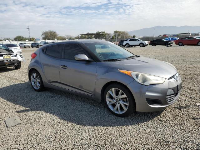 Photo 4 from auction – 2016 HYUNDAI VELOSTER with VIN KMHTC6AD4GU251336