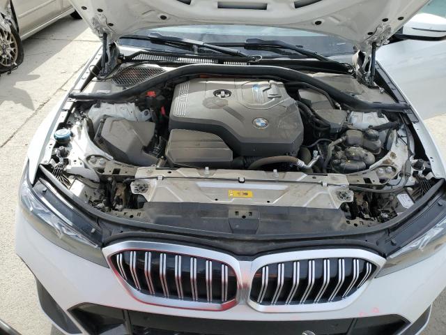 Снимка 11 от търг – 2023 BMW 330E с VIN 3MW39FF00P8C93893
