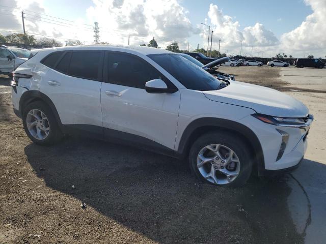 Photo 4 from auction – 2024 CHEVROLET TRAX LS with VIN KL77LFE26RC134670