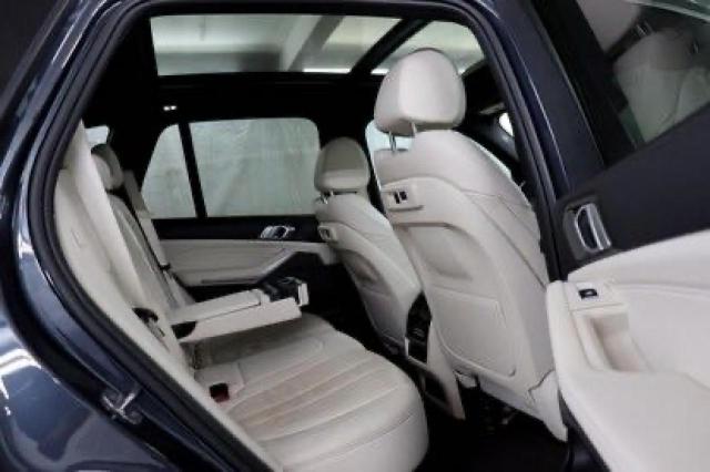 Photo 6 from auction – 2019 BMW X5 XDRIVE4 with VIN 5UXCR6C59KLL05932