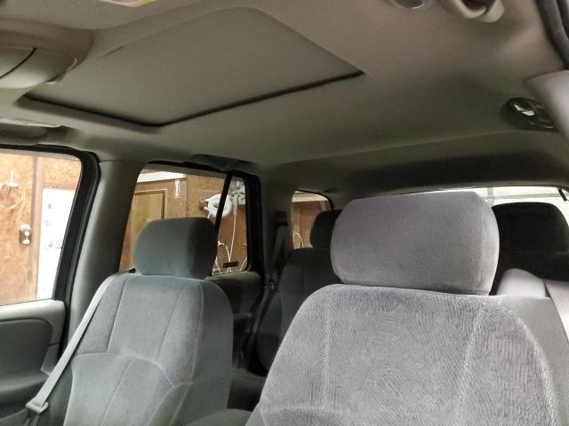 Photo 10 from auction – 2002 CHEVROLET TRAILBLAZE with VIN 1GNDT13S022191302