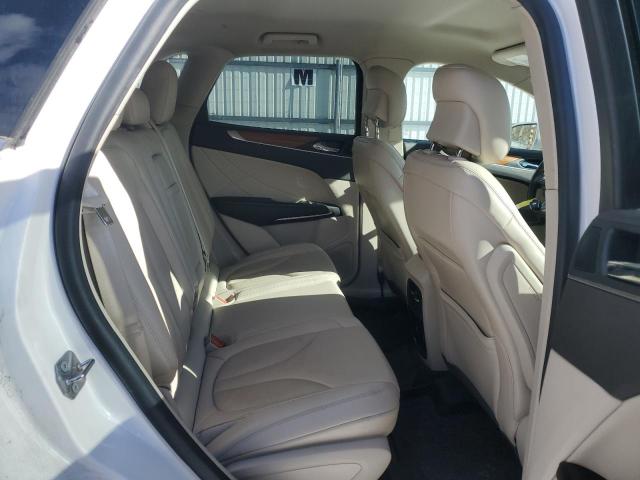 Photo 11 from auction – 2019 LINCOLN MKC SELECT with VIN 5LMCJ2D91KUL38137