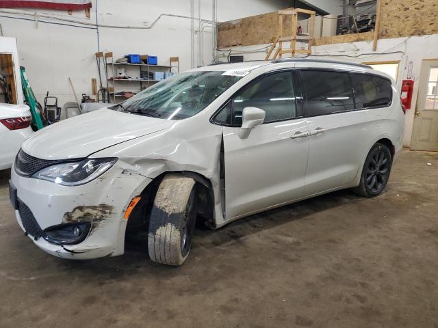 CHRYSLER PACIFICA T 2019 with VIN 2C4RC1EG7KR681308 - Photo from auction