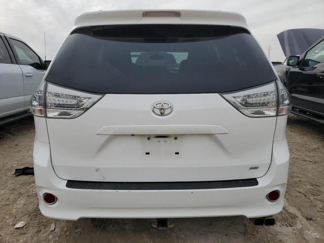 Photo 6 from auction – 2017 TOYOTA SIENNA SE with VIN 5TDXZ3DC5HS851844