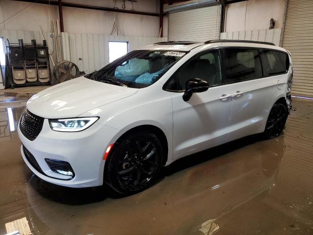 CHRYSLER PACIFICA L 2025 with VIN 2C4RC1GG5SR518511 - Photo from auction