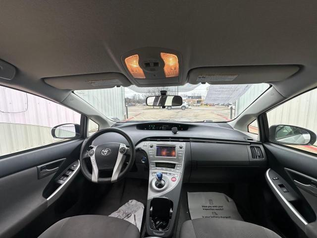 Photo 9 from auction – 2015 TOYOTA PRIUS with VIN JTDKN3DU9F1998371