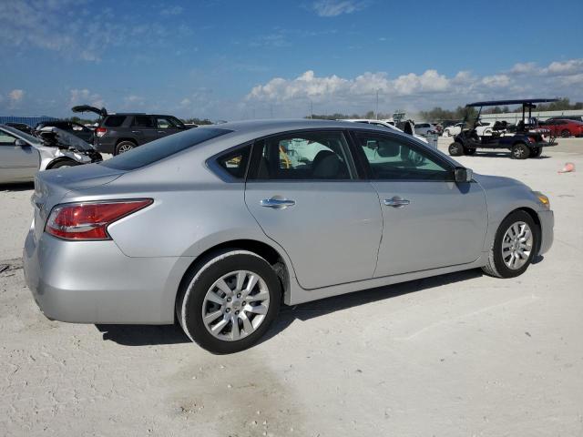 Photo 3 from auction – 2015 NISSAN ALTIMA 2.5 with VIN 1N4AL3AP6FC452637