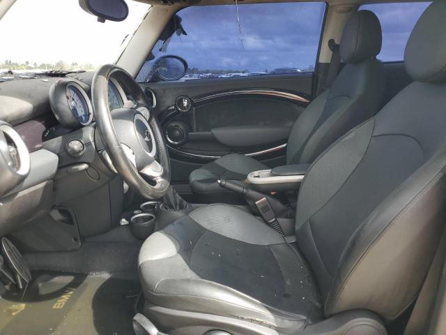 Photo 7 from auction – 2010 MINI COOPER S with VIN WMWMF7C50ATZ68967