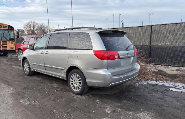 Photo 3 from auction – 2010 TOYOTA SIENNA XLE with VIN 5TDDK4CC6AS028795