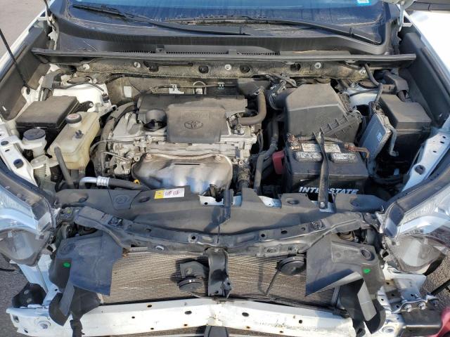 Photo 12 from auction – 2017 TOYOTA RAV4 with VIN JTMBFREV9HJ161906
