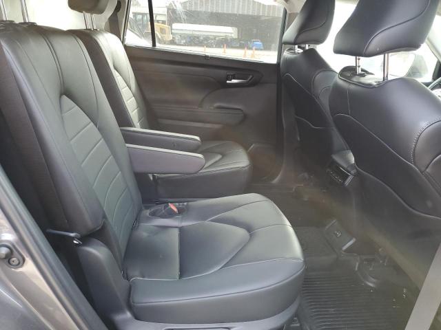 Photo 11 from auction – 2024 TOYOTA HIGHLANDER with VIN 5TDKDRAH1RS052642