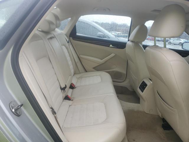 Photo 10 from auction – 2013 VOLKSWAGEN PASSAT SEL with VIN 1VWCN7A32DC079012