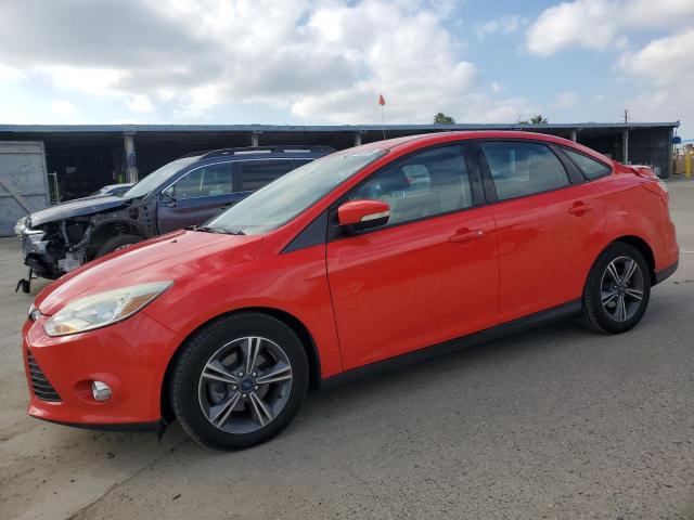 FORD FOCUS SE 2014 with VIN 1FADP3F28EL432158 - Photo from auction