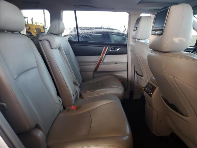 Photo 11 from auction – 2011 TOYOTA HIGHLANDER with VIN 5TDYK3EH9BS044799