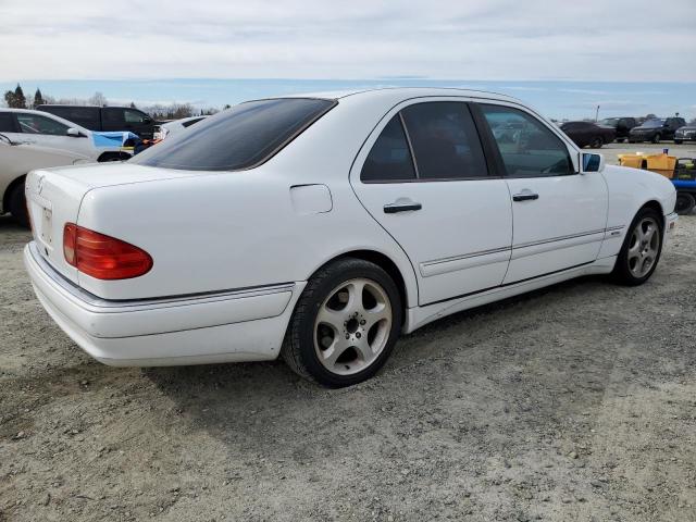 Photo 3 from auction – 1998 MERCEDES-BENZ E 430 with VIN WDBJF70F1WA683246
