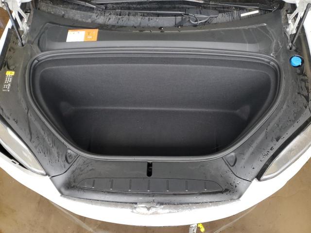 Photo 12 from auction – 2017 TESLA MODEL X with VIN 5YJXCAE20HF060329