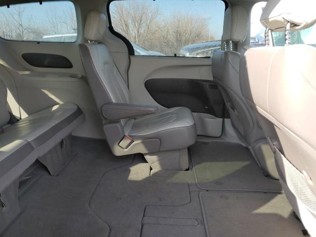Photo 11 from auction – 2017 CHRYSLER PACIFICA T with VIN 2C4RC1BG2HR613804