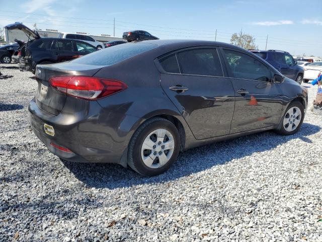 Photo 3 from auction – 2018 KIA FORTE LX with VIN 3KPFK4A7XJE190065