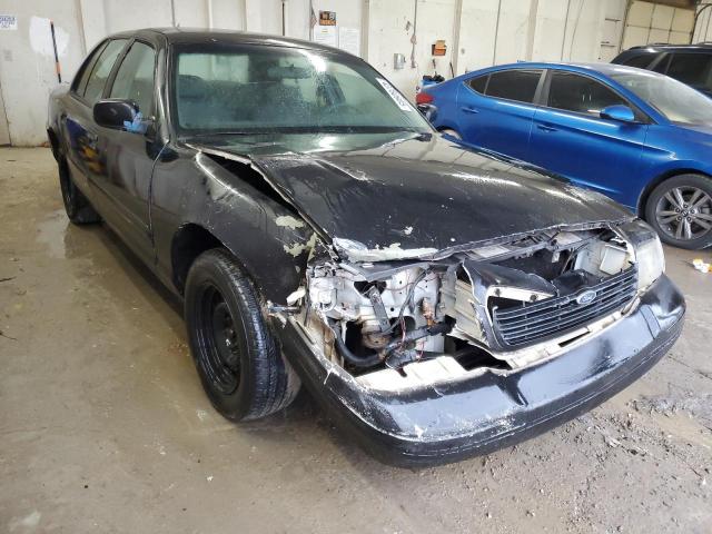 Photo 4 from auction – 1999 FORD CROWN VICT with VIN 2FAFP71W7XX105850