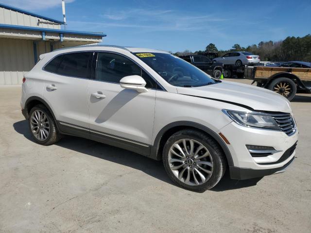 Photo 4 from auction – 2017 LINCOLN MKC RESERV with VIN 5LMCJ3C95HUL57953
