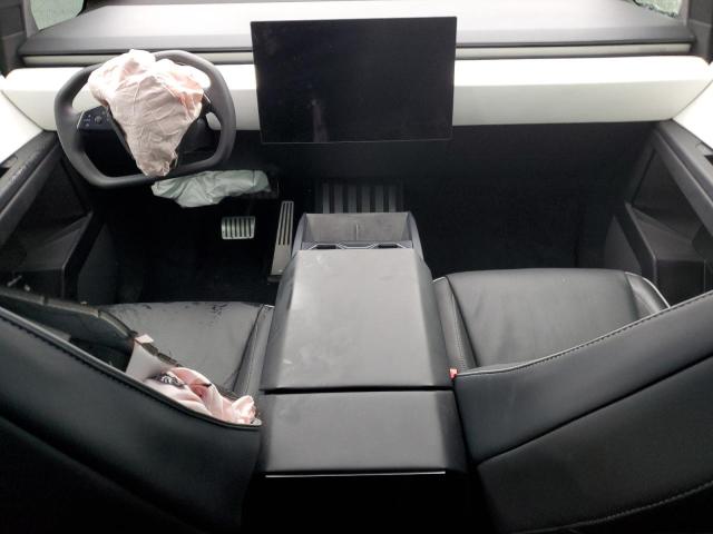 Photo 8 from auction – 2024 TESLA CYBERTRUCK with VIN 7G2CEHED6RA010128