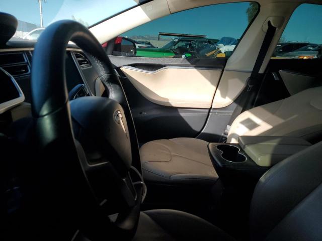 Photo 7 from auction – 2013 TESLA MODEL S with VIN 5YJSA1BG9DFP11046