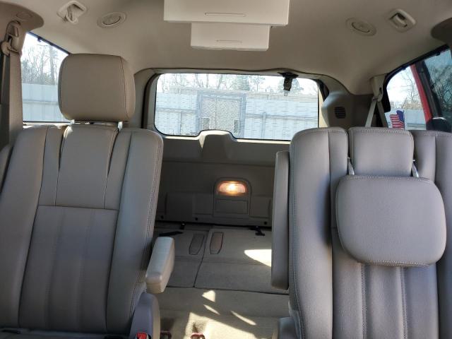Photo 10 from auction – 2015 CHRYSLER TOWN & COU with VIN 2C4RC1BG5FR522250
