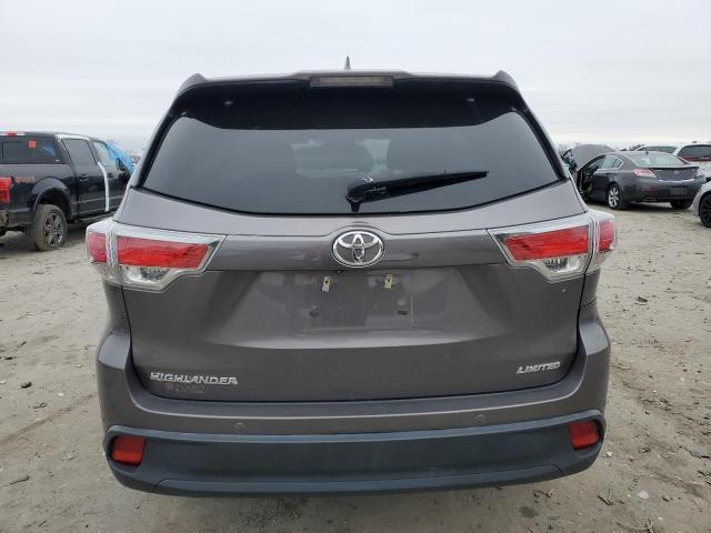Photo 6 from auction – 2015 TOYOTA HIGHLANDER with VIN 5TDYKRFH8FS062217