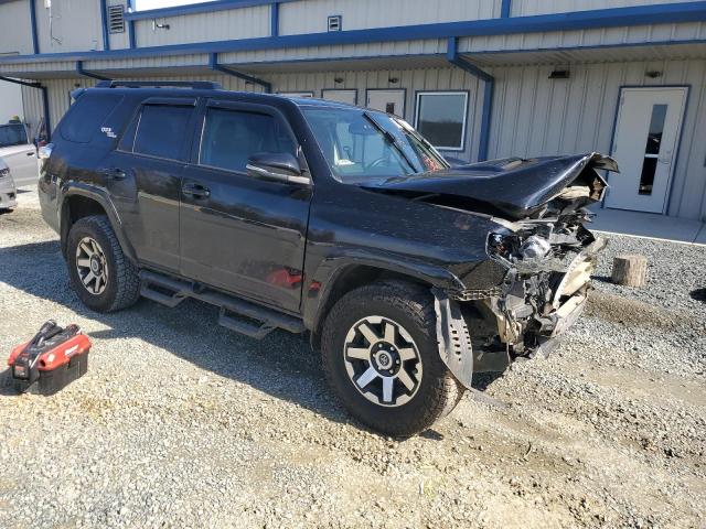 Photo 4 from auction – 2020 TOYOTA 4RUNNER SR with VIN JTEBU5JR5L5750326