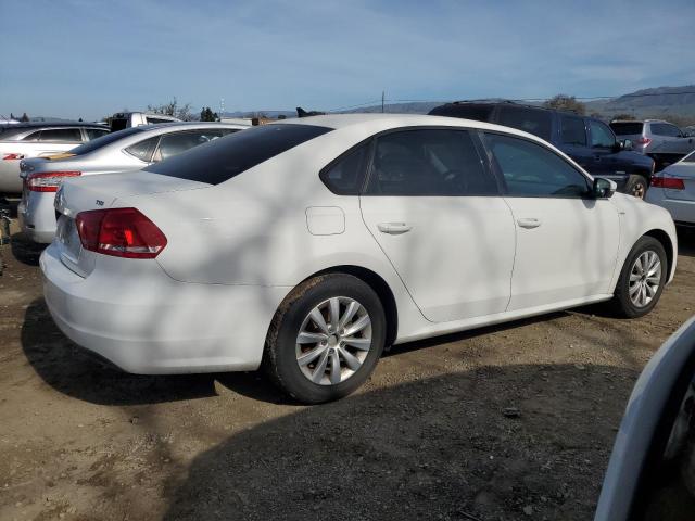Photo 3 from auction – 2014 VOLKSWAGEN PASSAT S with VIN 1VWAT7A37EC115047