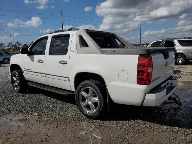 Photo 2 from auction – 2011 CHEVROLET AVALANCHE with VIN 3GNMCGE04BG212318