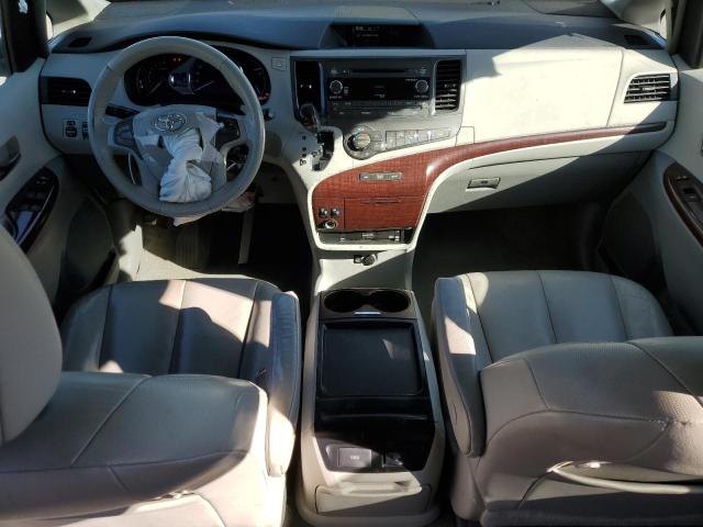 Photo 8 from auction – 2011 TOYOTA SIENNA XLE with VIN 5TDYK3DC5BS073559