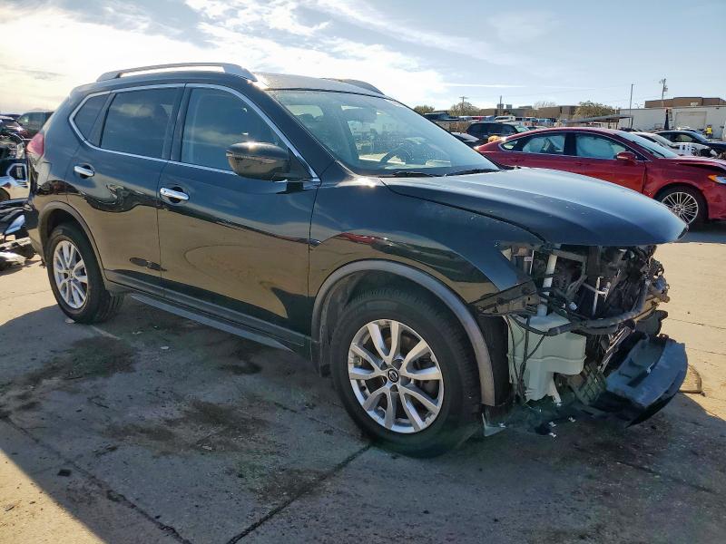 Photo 4 from auction – 2017 NISSAN ROGUE S with VIN KNMAT2MT3HP611607