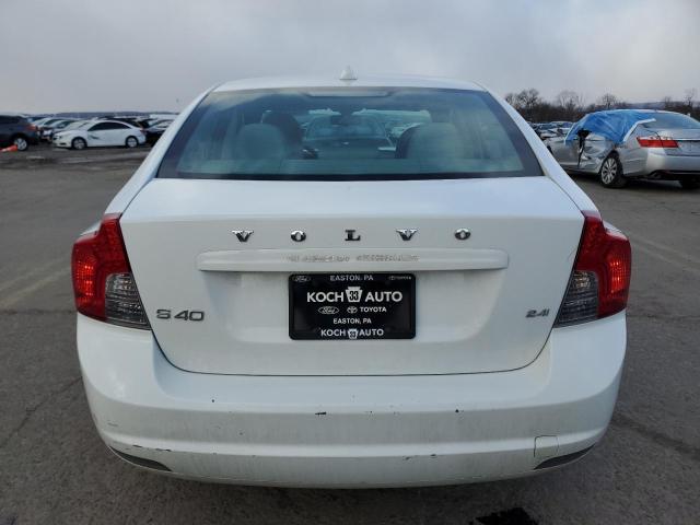 Photo 6 from auction – 2010 VOLVO S40 2.4I with VIN YV1390MS0A2496612
