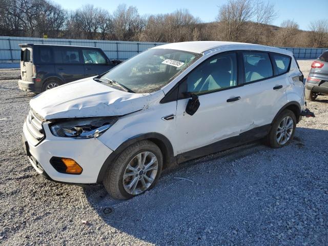 Снимка 1 от търг – 2017 FORD ESCAPE S с VIN 1FMCU0F71HUC06045