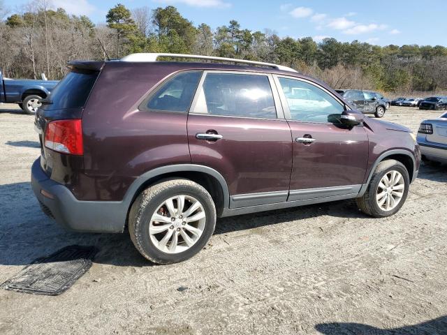 Photo 3 from auction – 2011 KIA SORENTO with VIN 5XYKU4A10BG127727